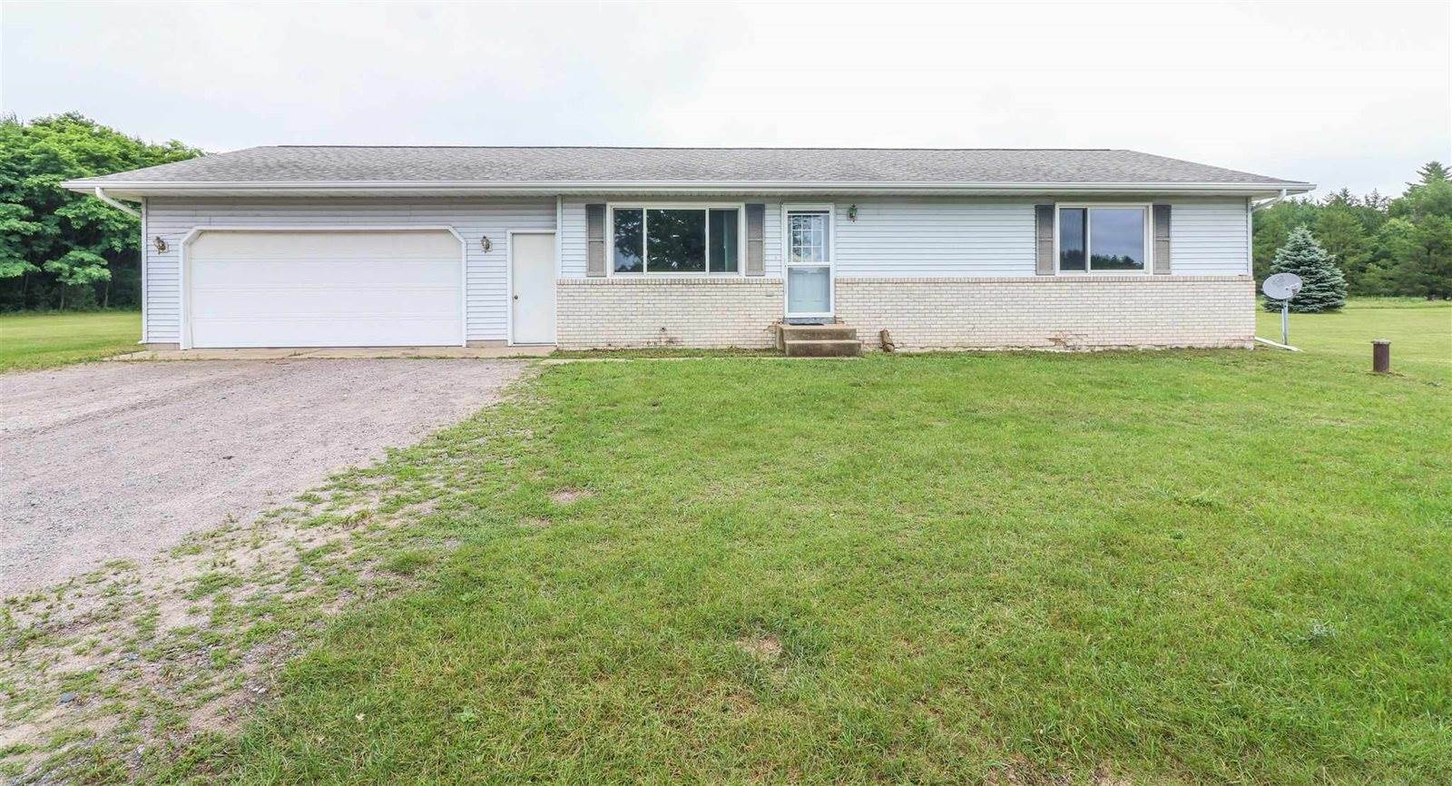 11281 County Road Z, Nekoosa, WI 54457