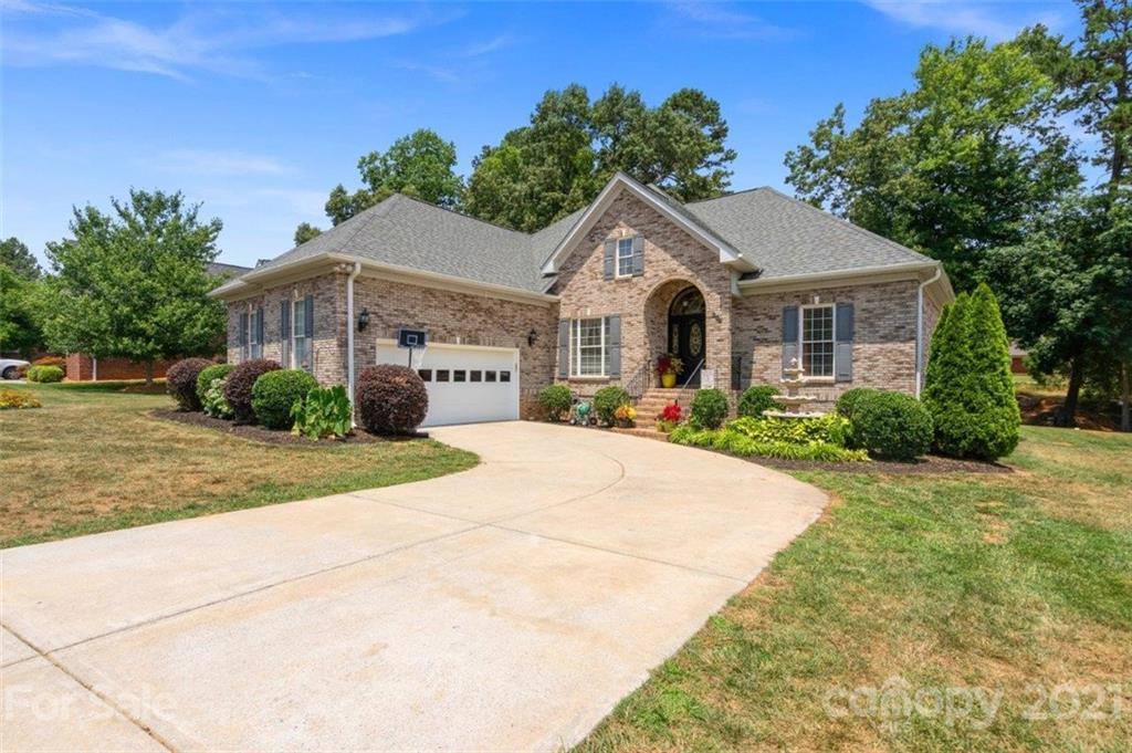 304 Gallant Circle, China Grove, NC 28023