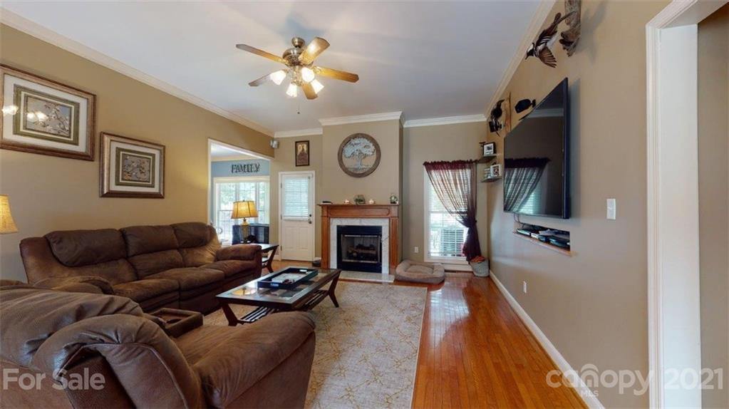 304 Gallant Circle, China Grove, NC 28023