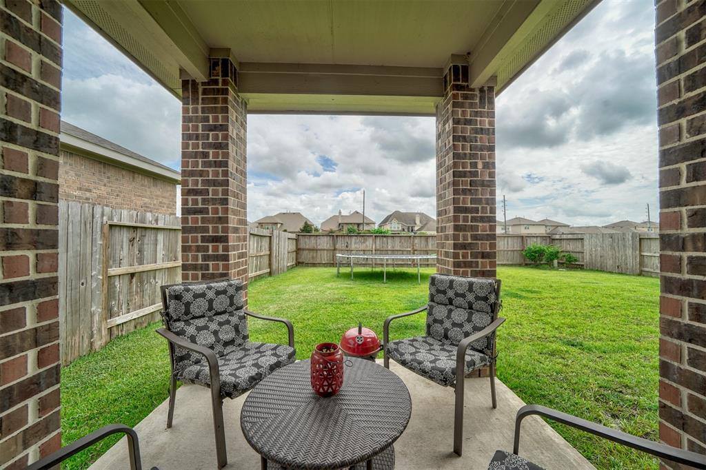 9719 Deborah Colony Lane, Humble, TX 77396