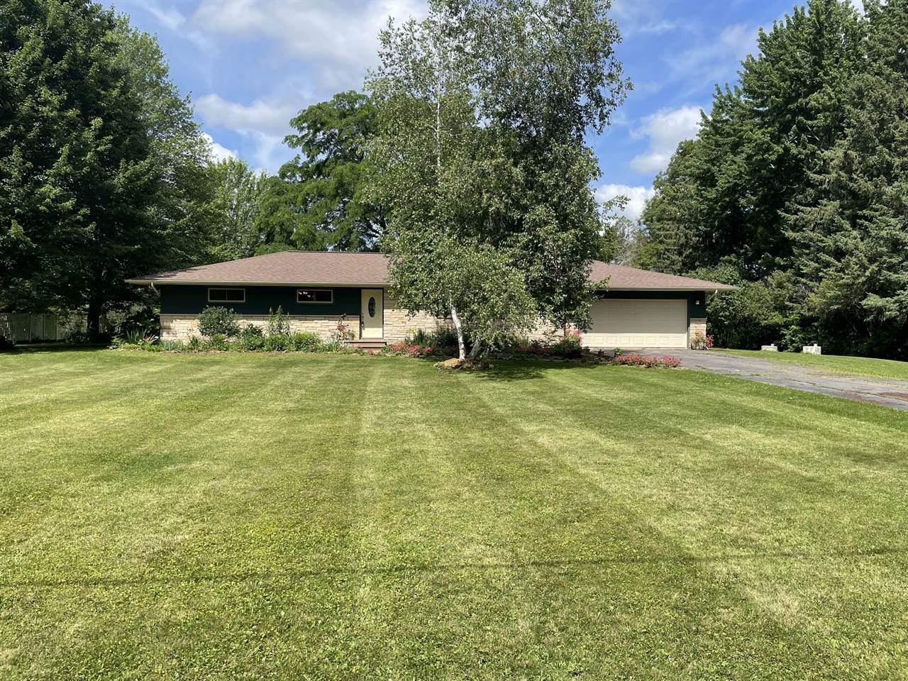 200338 Meadow Avenue, Marshfield, WI 54449