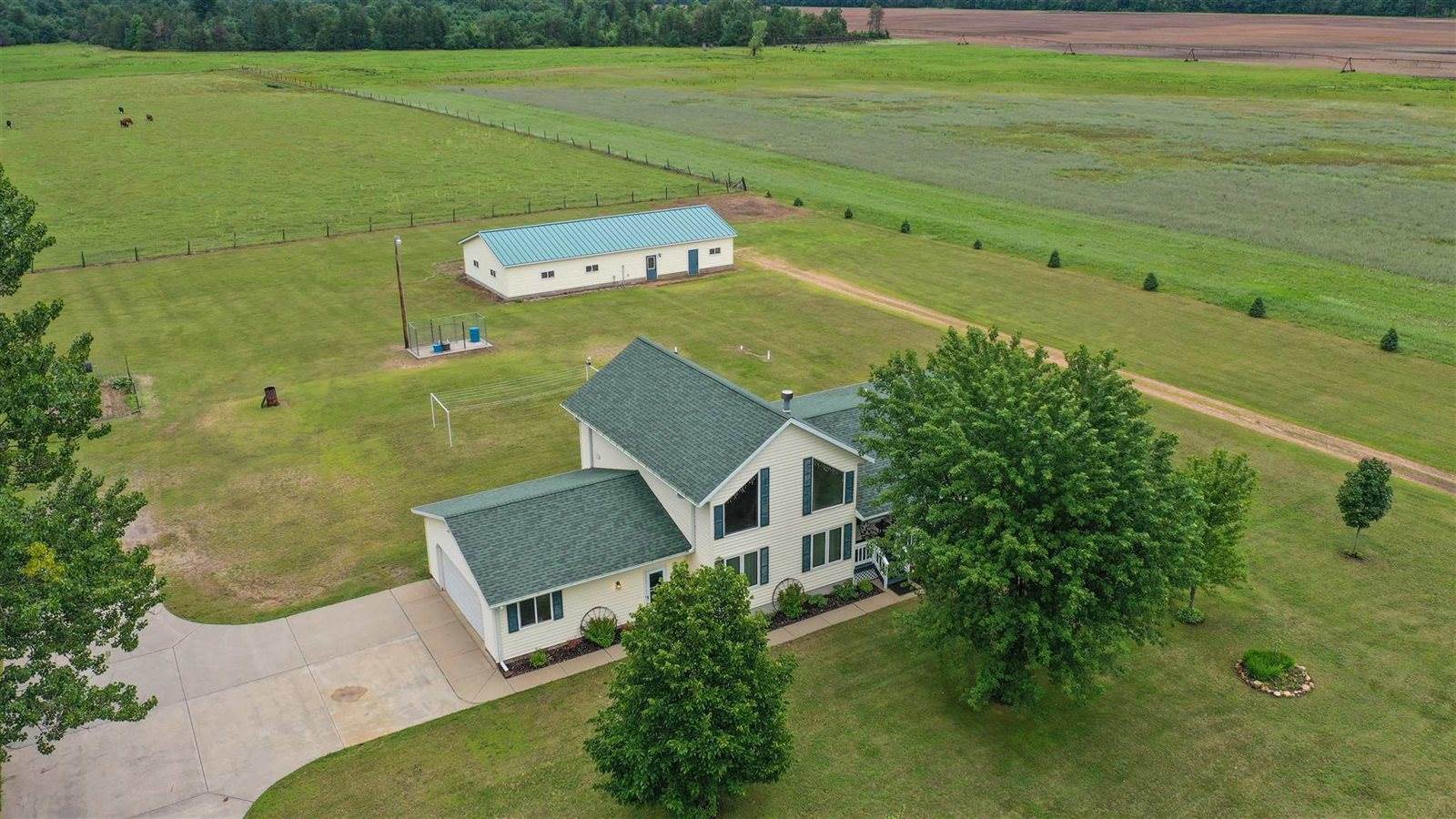 4808 Lynn Hill Road, Nekoosa, WI 54457