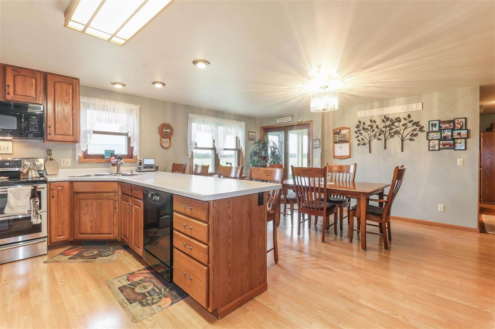 4808 Lynn Hill Road, Nekoosa, WI 54457