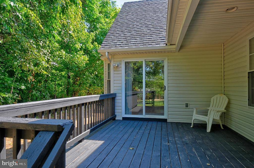 54 Farm View Road, Front Royal, VA 22630