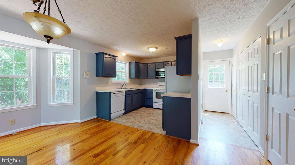 54 Farm View Road, Front Royal, VA 22630