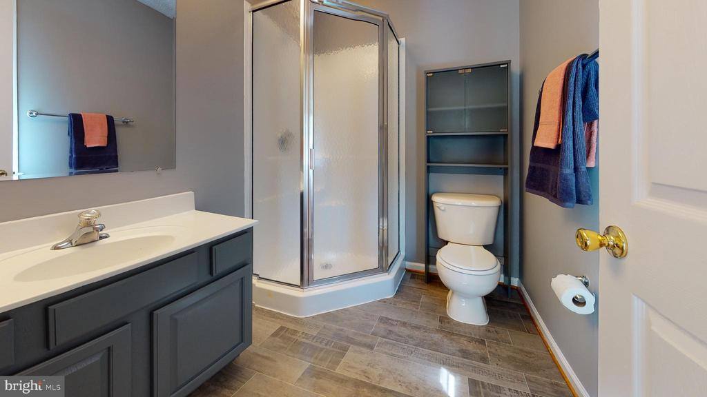 54 Farm View Road, Front Royal, VA 22630