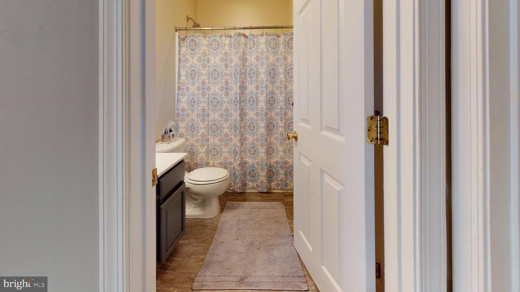 54 Farm View Road, Front Royal, VA 22630