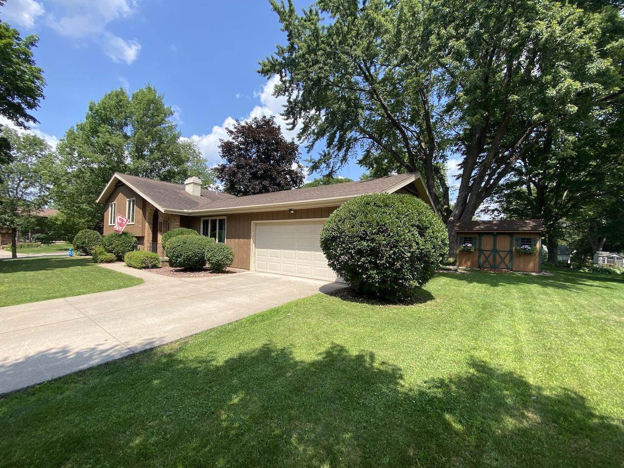 418 Crescent Drive, Wausau, WI 54401