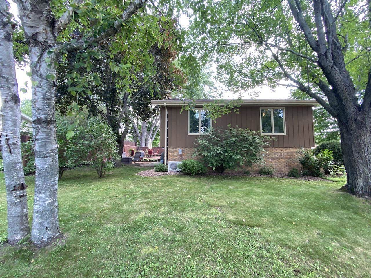 418 Crescent Drive, Wausau, WI 54401