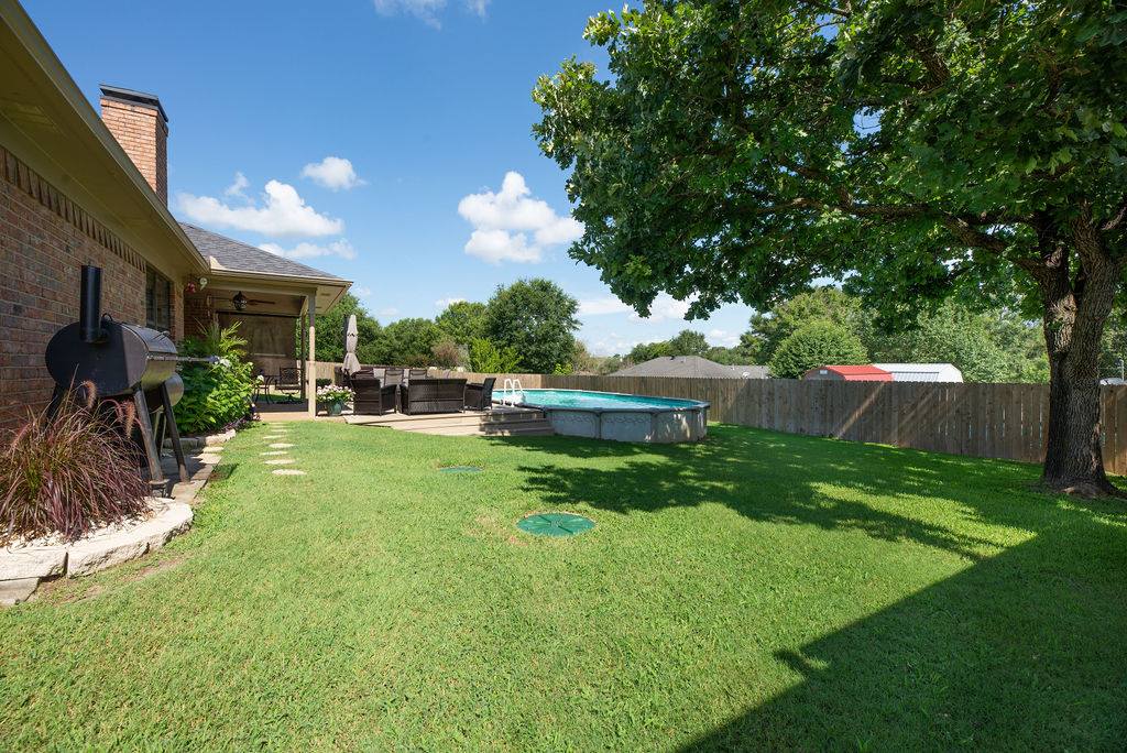 210 Windridge Dr, Whitehouse, TX 75791