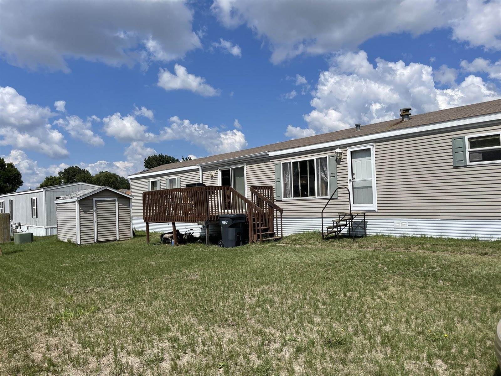 5060 Sumter Drive, Bismarck, ND 58503