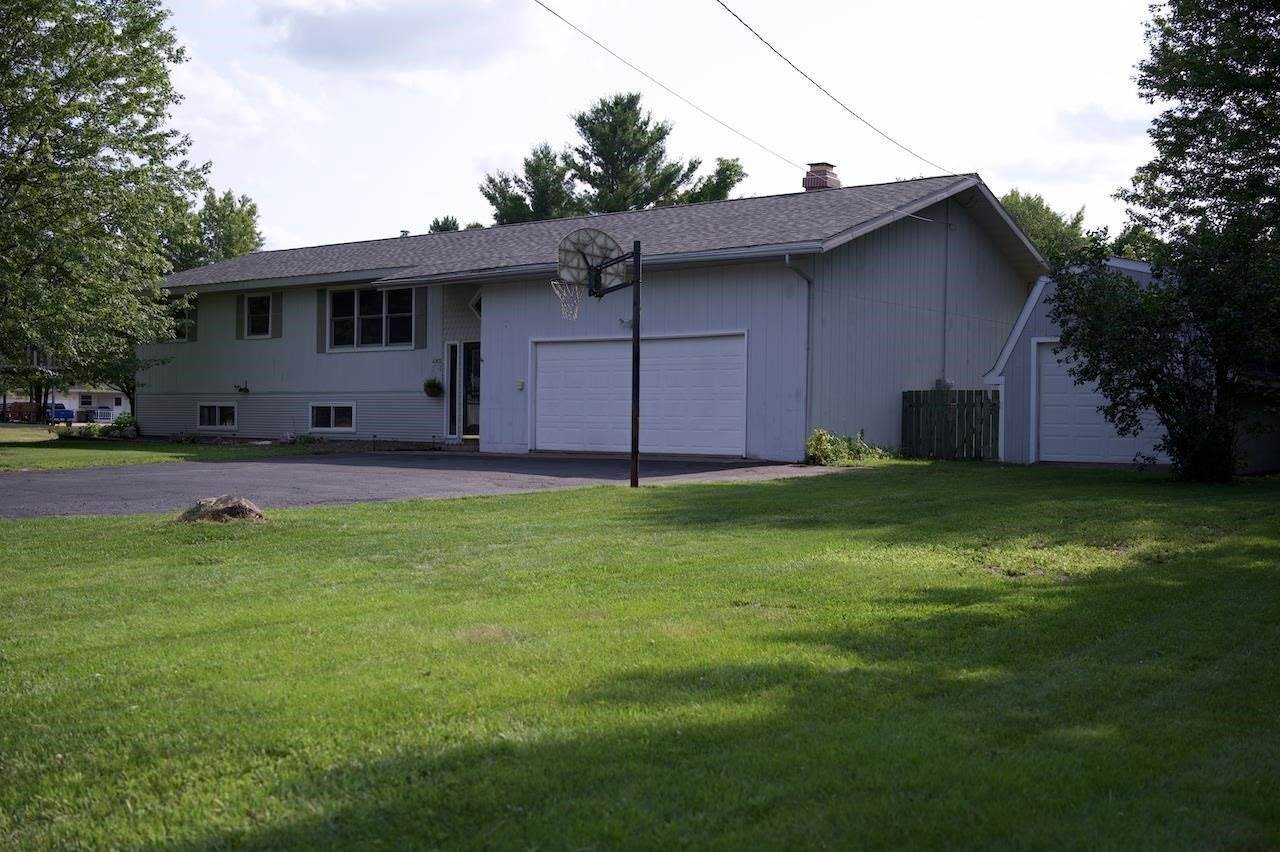 4902 Chadwick Street, Weston, WI 54476