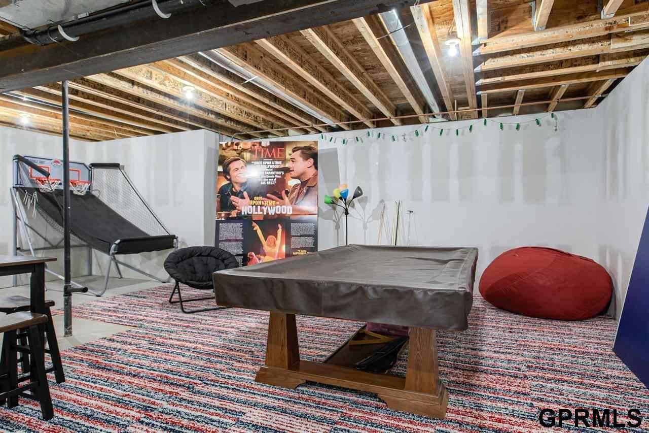 12435 S 79 Avenue, Papillion, NE 68046