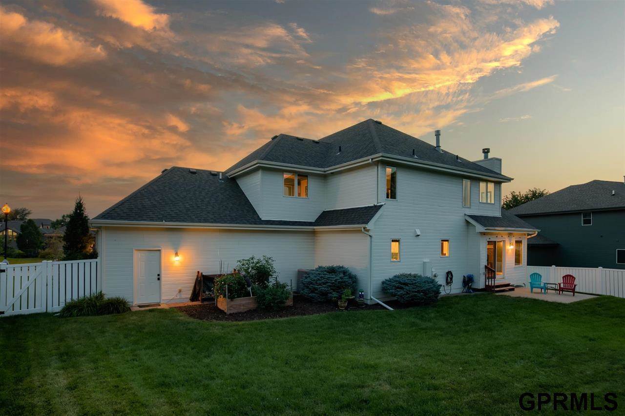 12435 S 79 Avenue, Papillion, NE 68046