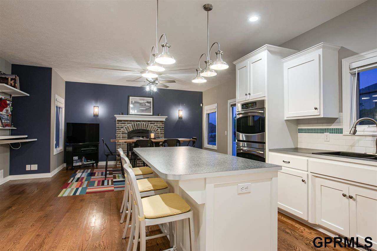 12435 S 79 Avenue, Papillion, NE 68046