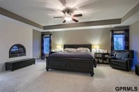 12435 S 79 Avenue, Papillion, NE 68046