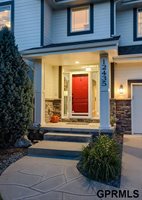 12435 S 79 Avenue, Papillion, NE 68046