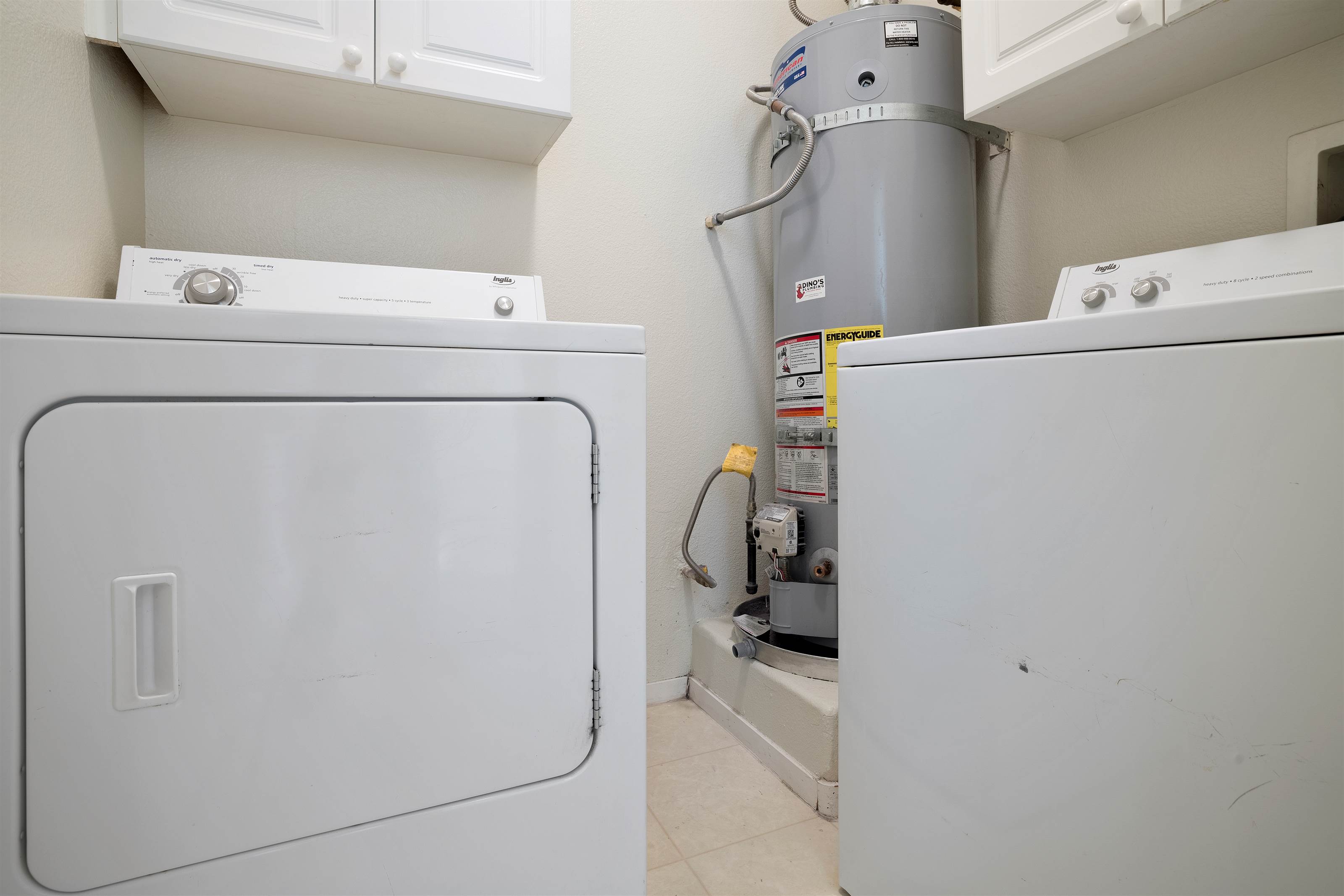 8831 Roping Rodeo Avenue, Las Vegas, NV 89178