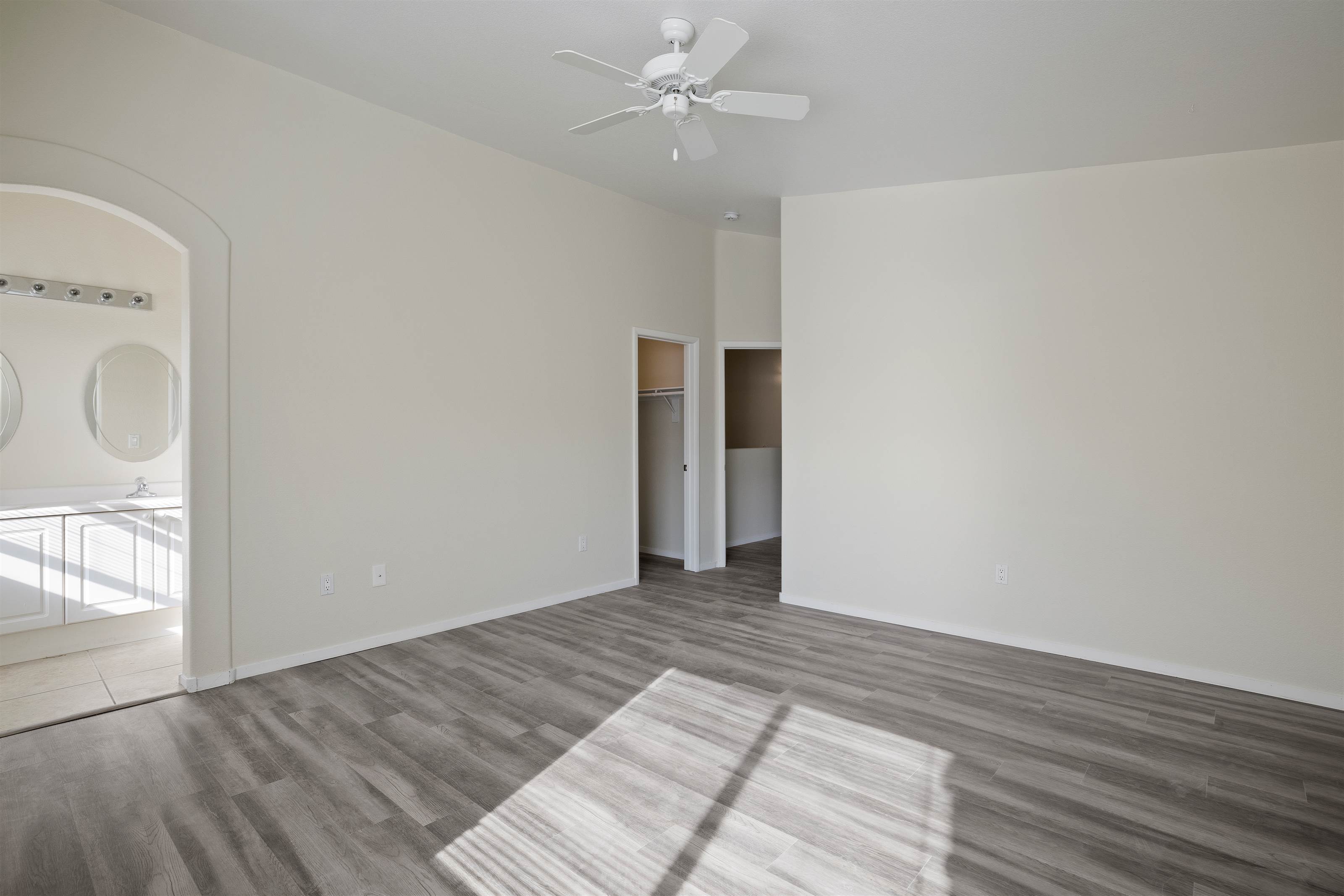 8831 Roping Rodeo Avenue, Las Vegas, NV 89178