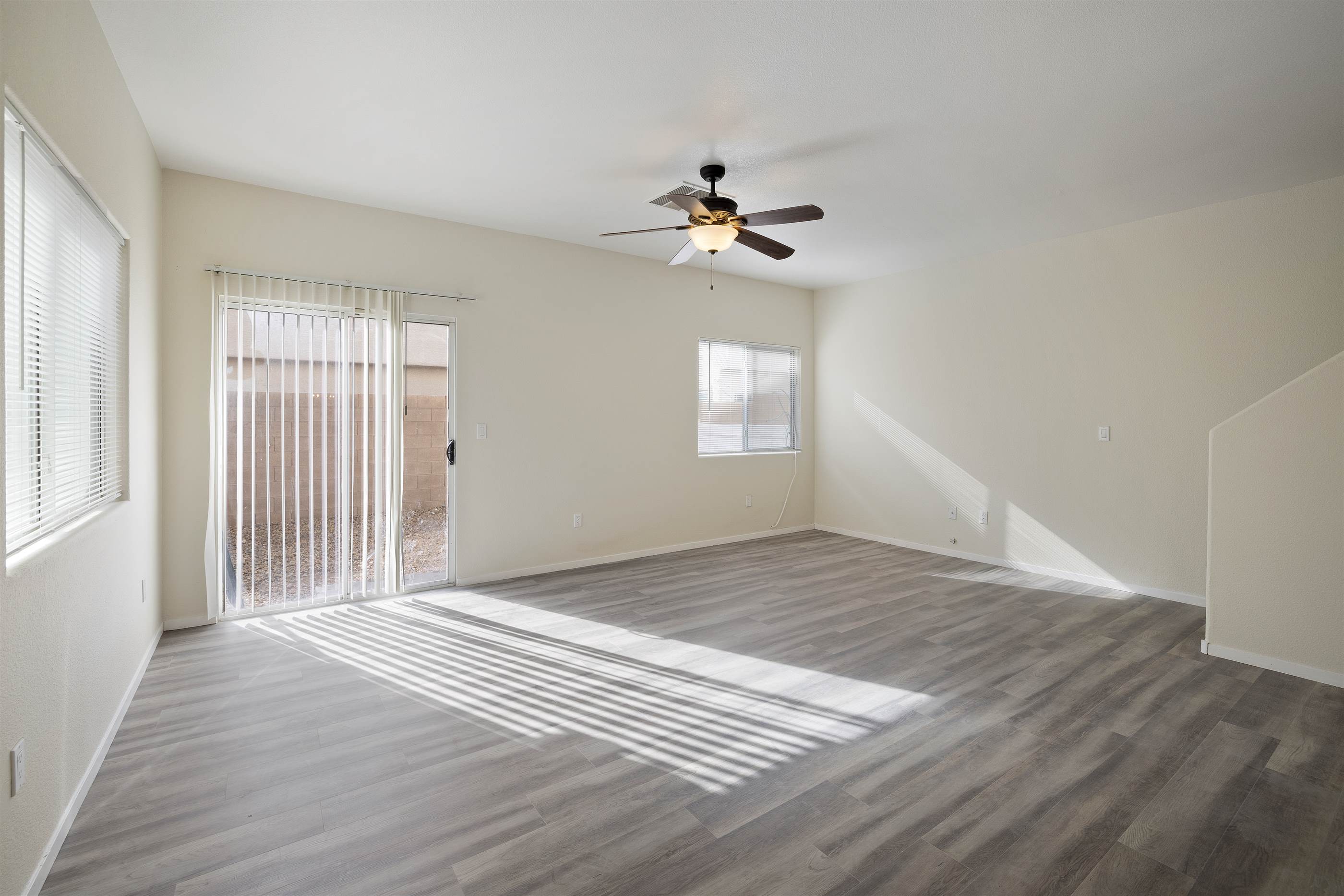 8831 Roping Rodeo Avenue, Las Vegas, NV 89178