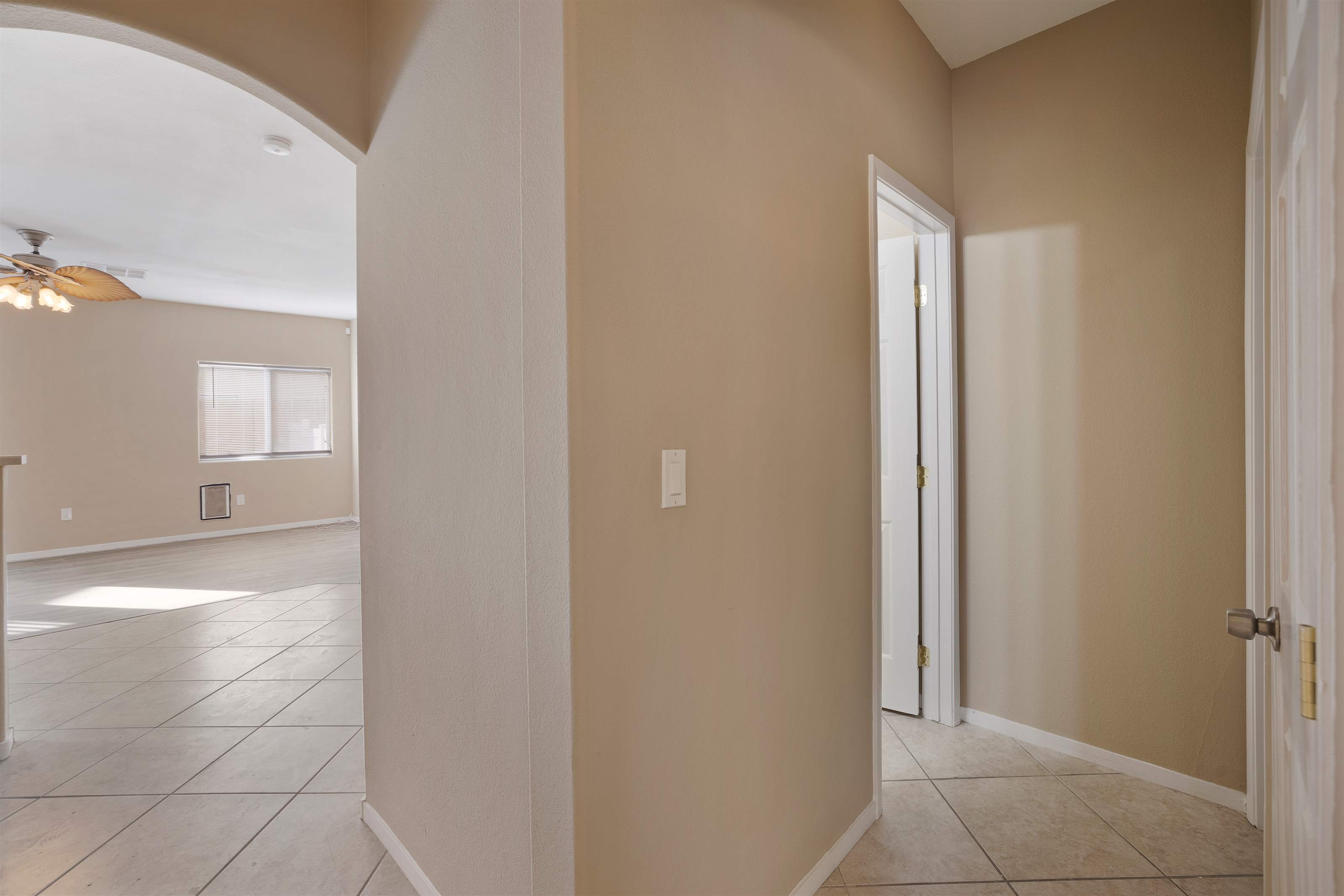 8637 Roping Rodeo Avenue, Las Vegas, NV 89178