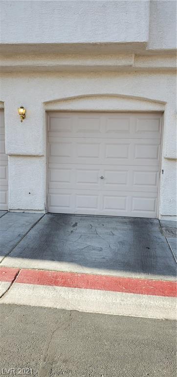 8816 Roping Rodeo Avenue, Las Vegas, NV 89178