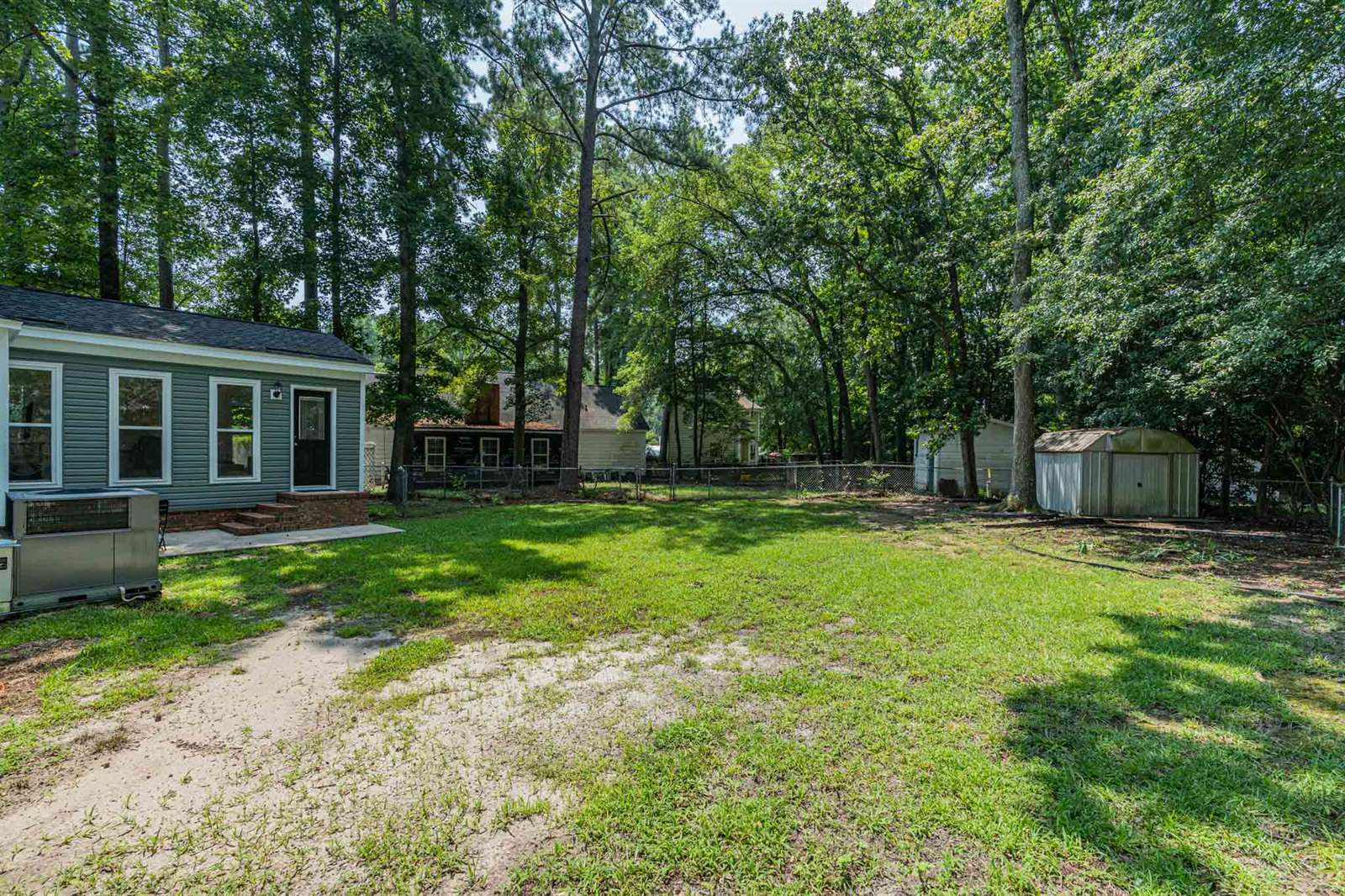 105 Queen Anne, Columbia, SC 29210