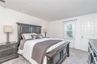 105 Queen Anne, Columbia, SC 29210