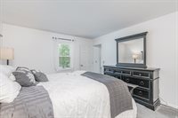 105 Queen Anne, Columbia, SC 29210