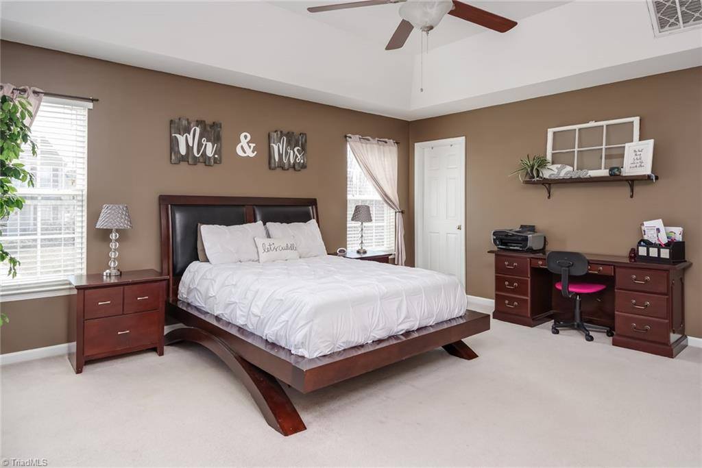 6218 Elderbush Drive, Greensboro, NC 27405