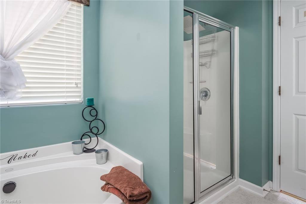 6218 Elderbush Drive, Greensboro, NC 27405