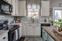 6218 Elderbush Drive, Greensboro, NC 27405