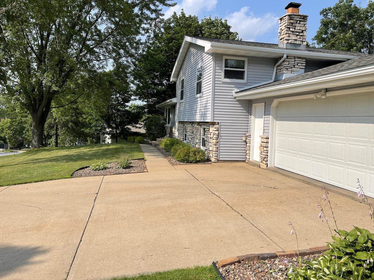 4045 Hilltop Road, Wausau, WI 54403