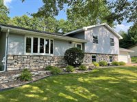 4045 Hilltop Road, Wausau, WI 54403