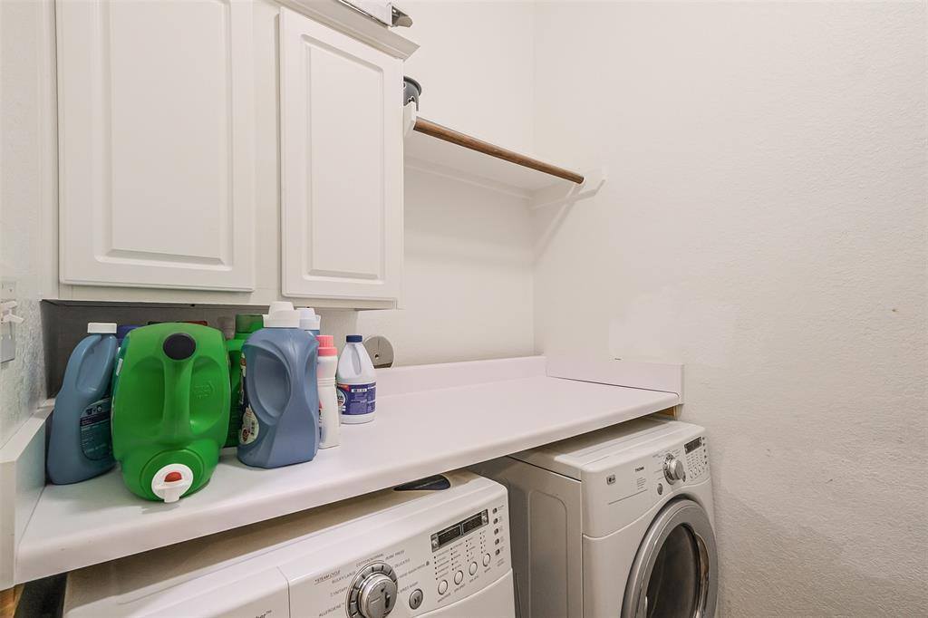 9215 Hummingbird Lane, Missouri City, TX 77459