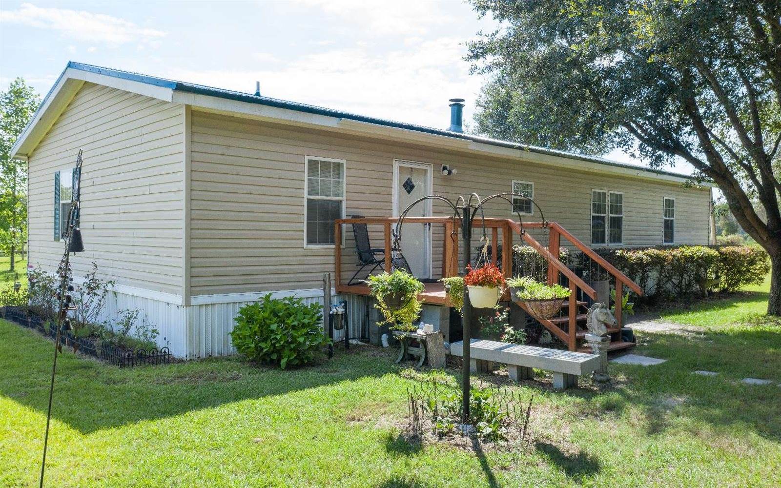 6426 203rd Place, Live Oak, FL 32060