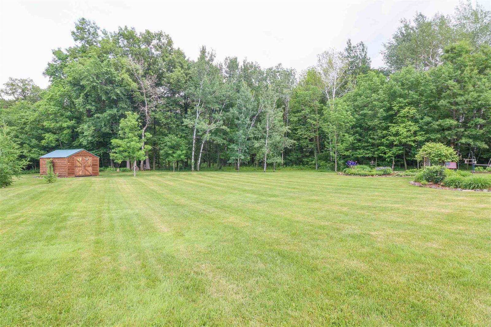 105428 Woodridge Drive, Spencer, WI 54449