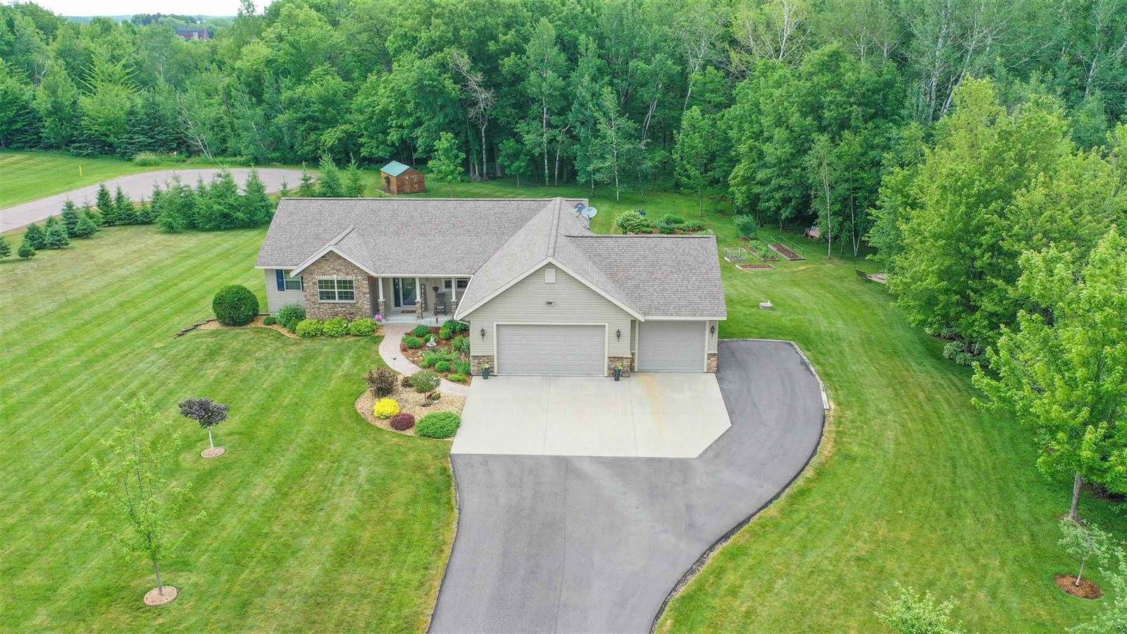 105428 Woodridge Drive, Spencer, WI 54449