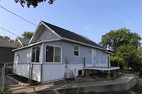 409 SW 5th Street, Minot, ND 58701