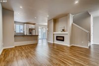 5233 SE Thornapple St, Hillsboro, OR 97123