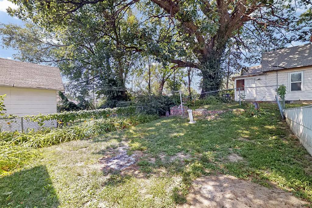 4334 South 12 Street, Omaha, NE 68107