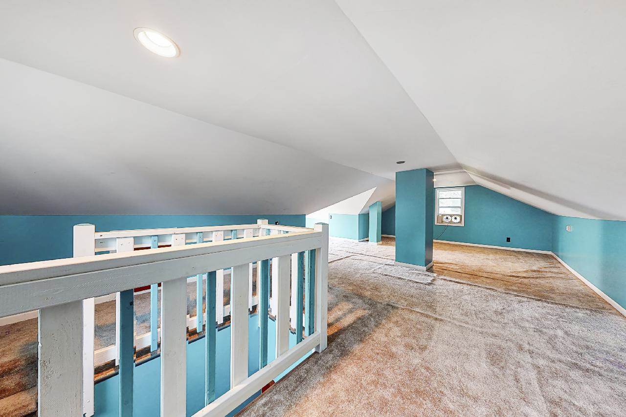 4334 South 12 Street, Omaha, NE 68107