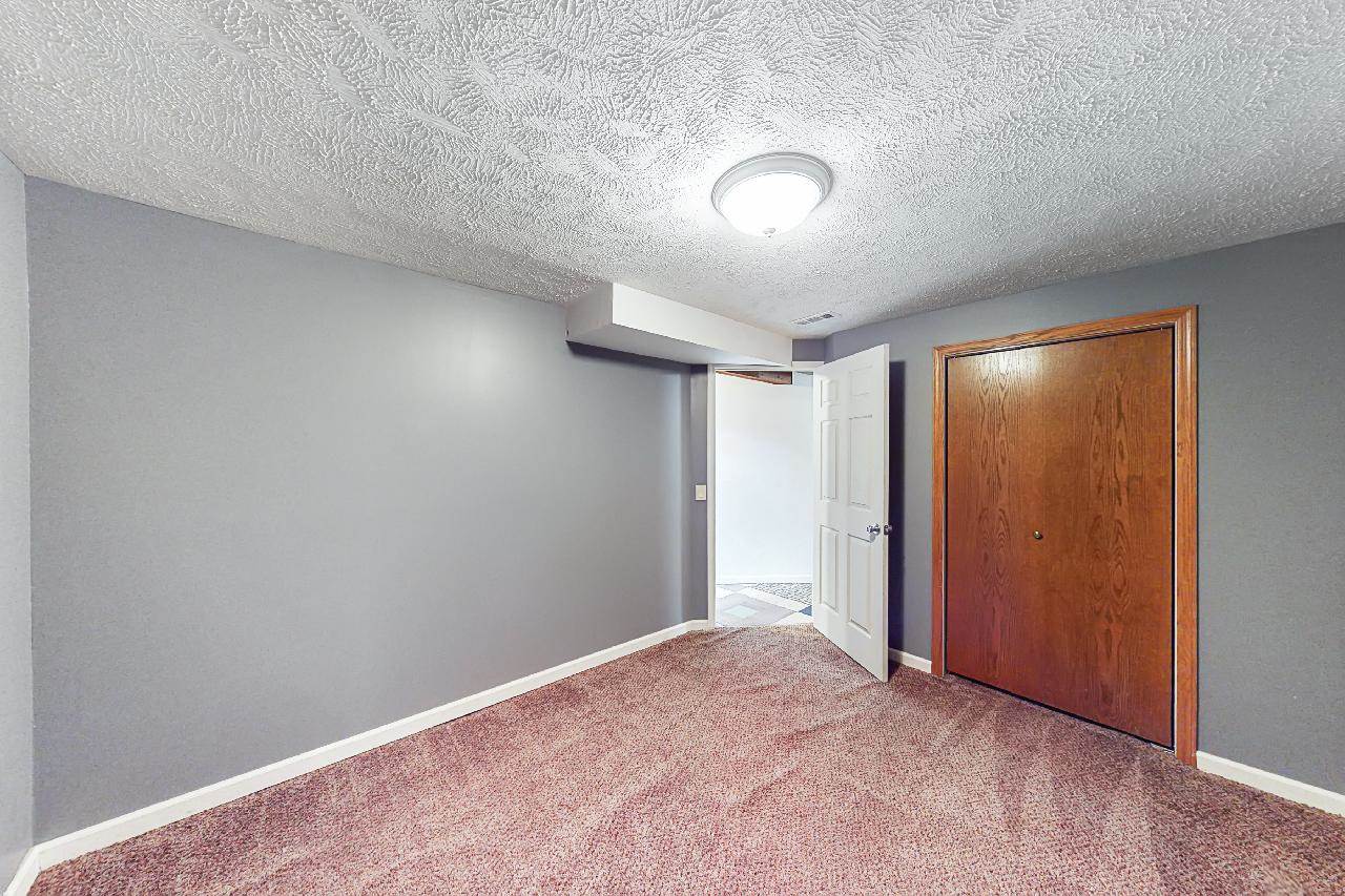 4334 South 12 Street, Omaha, NE 68107