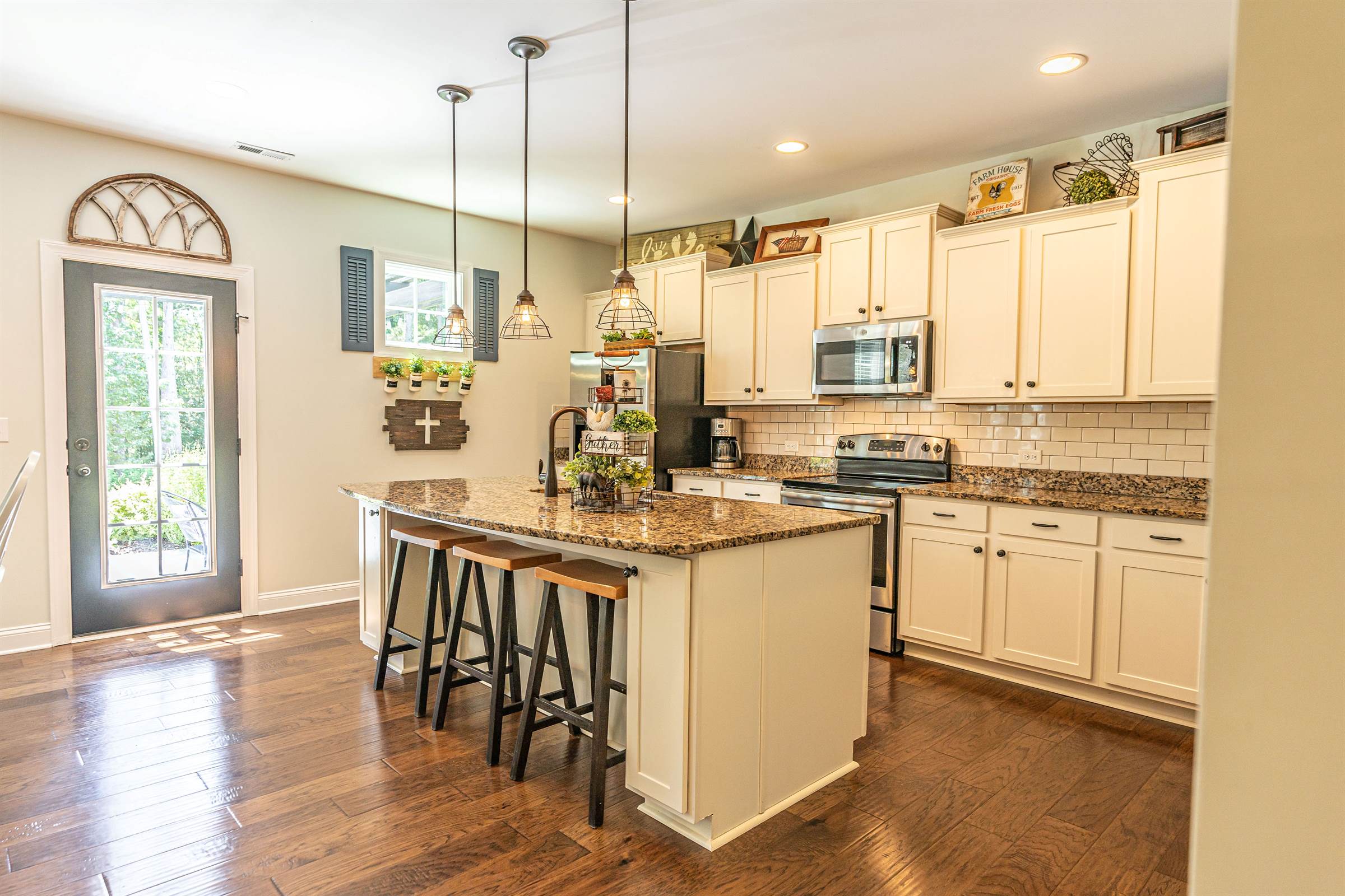 199 Farmhouse Lane, Carthage, NC 28327