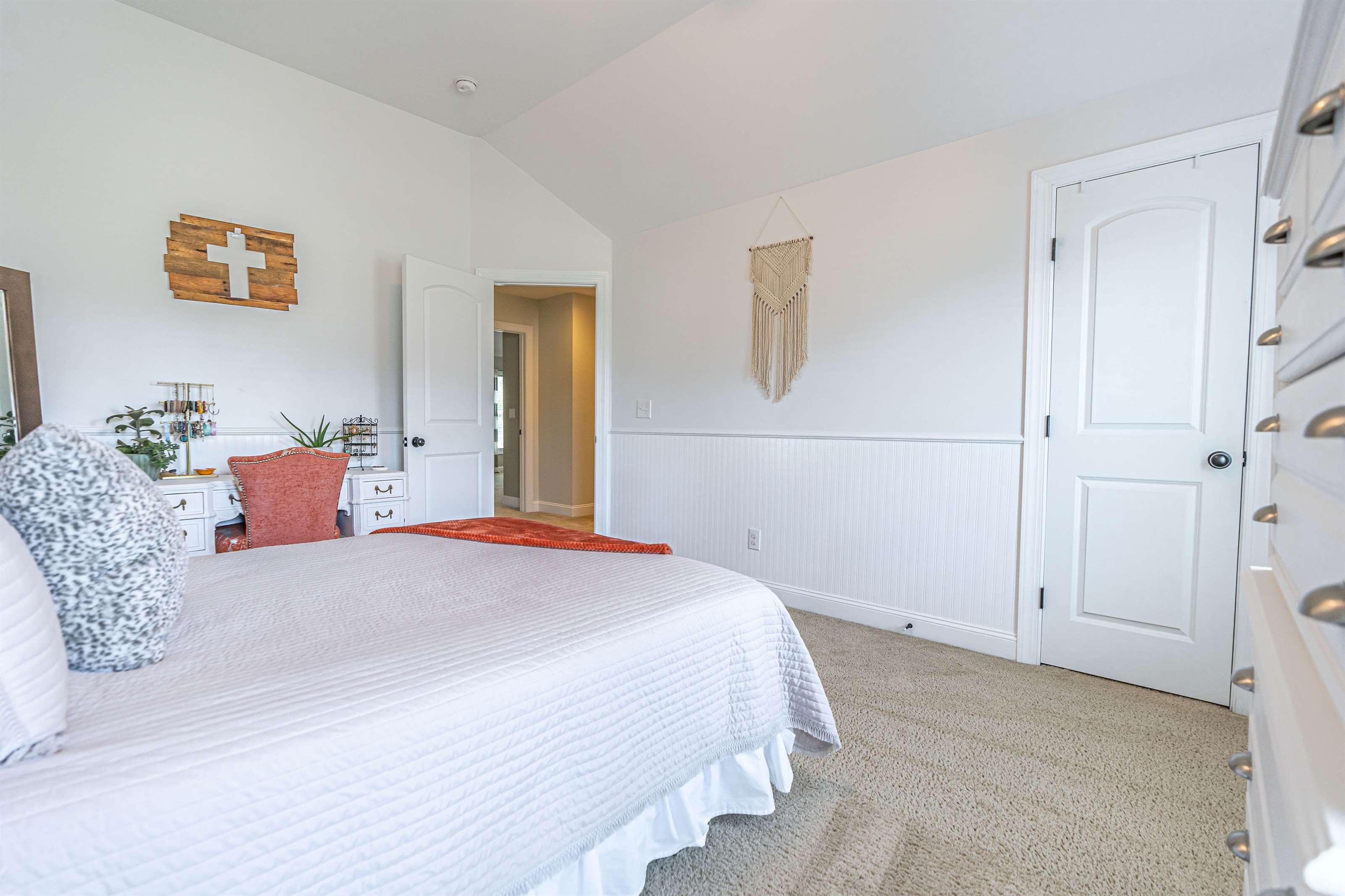 199 Farmhouse Lane, Carthage, NC 28327