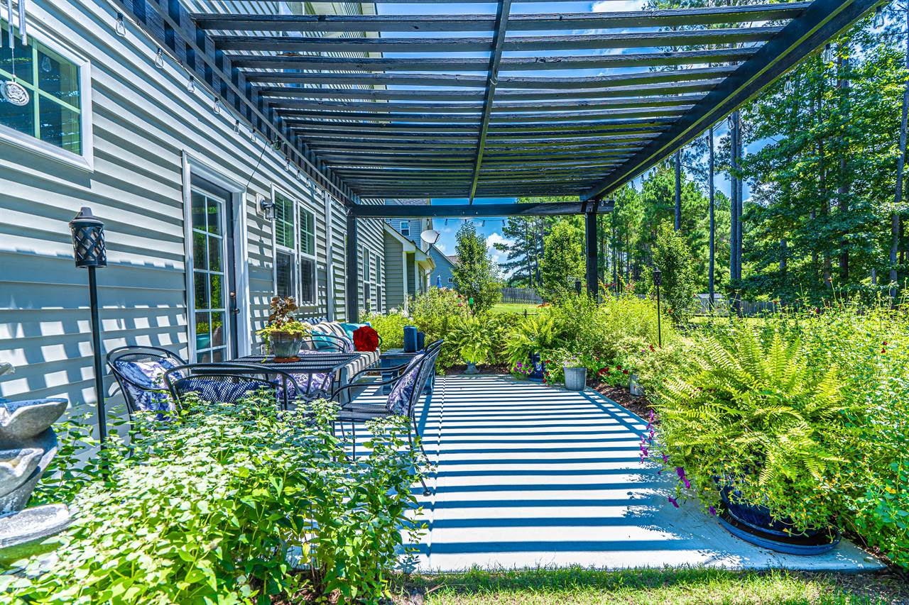 199 Farmhouse Lane, Carthage, NC 28327