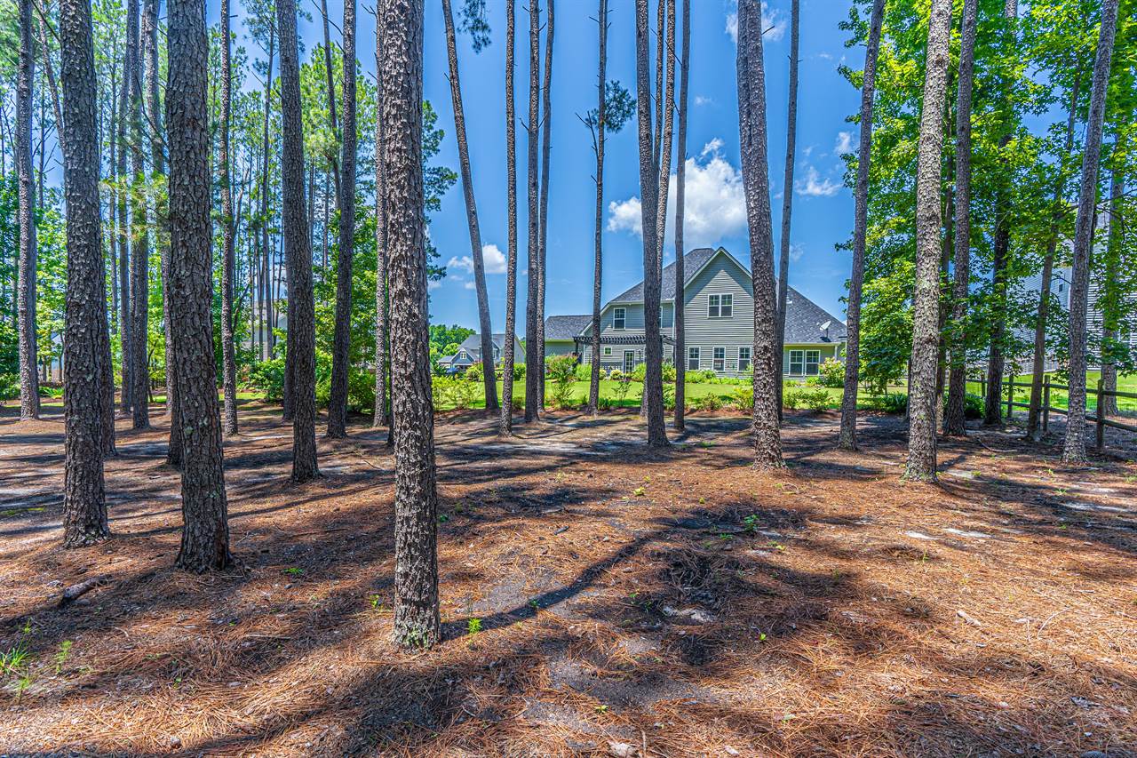 199 Farmhouse Lane, Carthage, NC 28327