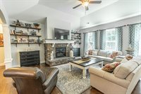 199 Farmhouse Lane, Carthage, NC 28327