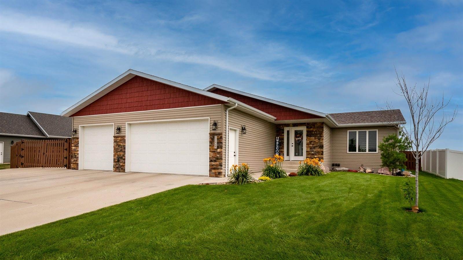 1124 W Lasalle Drive, Bismarck, ND 58503