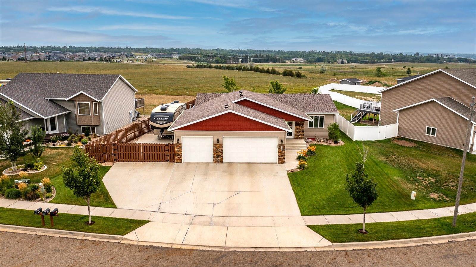 1124 W Lasalle Drive, Bismarck, ND 58503